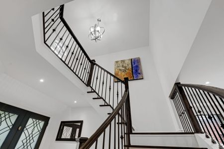 For Lease - 43 Wakely Boulevard, Caledon, Ontario - Photo 2