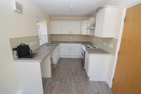 2 bedroom house to rent - Photo 2