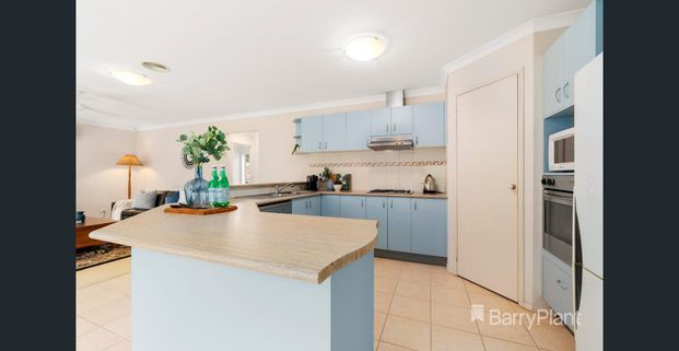 24 Yellowbox Avenue, South Morang, Vic 3752 - Photo 1