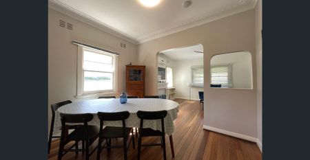 FURNISHED COTTAGE IN PRIME LOCATION - Photo 4