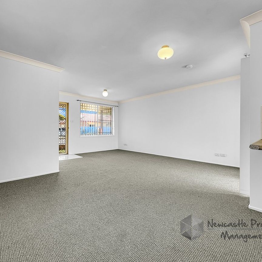 2/87 Brunker Road, Broadmeadow - Photo 1