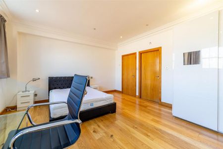 3 bedroom apartment to rent - Photo 5