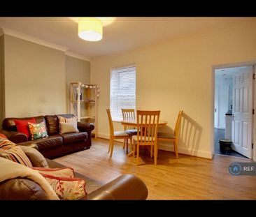 4 bedroom terraced house to rent - Photo 2