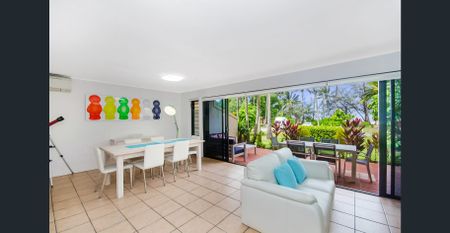 BEACHSIDE VILLA : PORT DOUGLAS - Photo 2