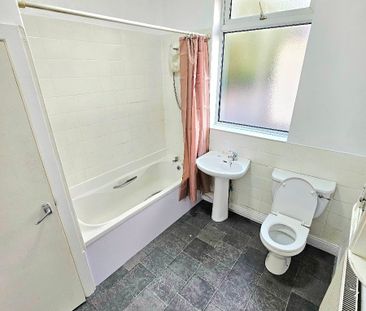 Audley Road, Levenshulme, Manchester, M19 - Photo 4