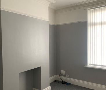 2 bedroom house to rent - Photo 2