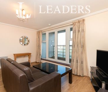 1 bedroom apartment to rent Station Approach, Woking, GU22 - Photo 1