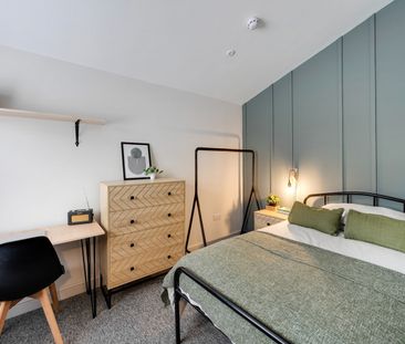 8 Bed Semi-Detached House, Mackie Grove, BS34 - Photo 5