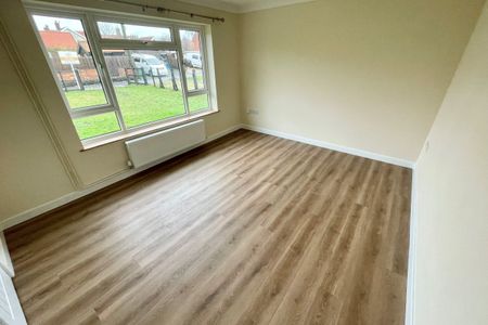 Marsh Lane, New Buckenham, NORWICH - Photo 4