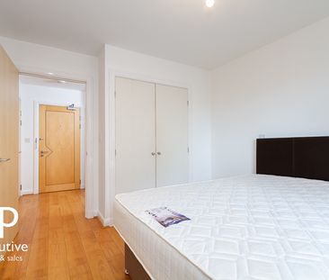 LANDMARK PLACE CARDIFF CITY CENTRE FURNISHED ONE BEDROOM APARTMENT - Photo 2