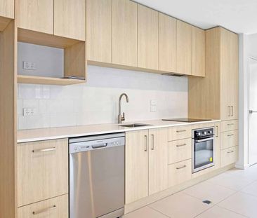 Coastal Townhouse - Photo 1