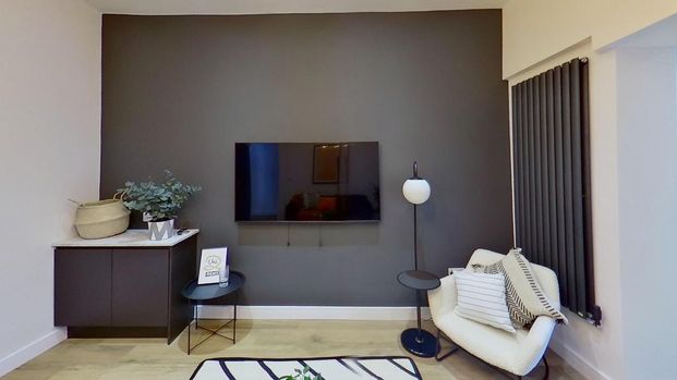 6 bedroom house to rent - Photo 1