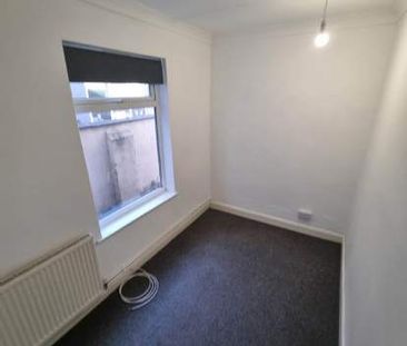 2 bedroom property to rent in Grimsby - Photo 6