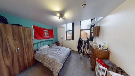 3 bedroom ground floor flat to rent - Photo 3