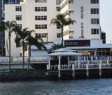 Southport Broadwater Waterfront Studio Apartment - Photo 6