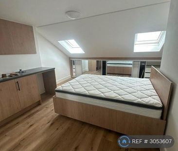 1 bedroom in a house share to rent - Photo 3