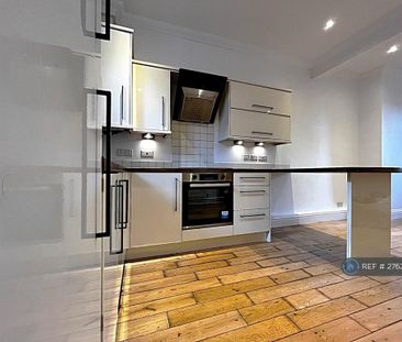 2 bedroom terraced house to rent - Photo 3