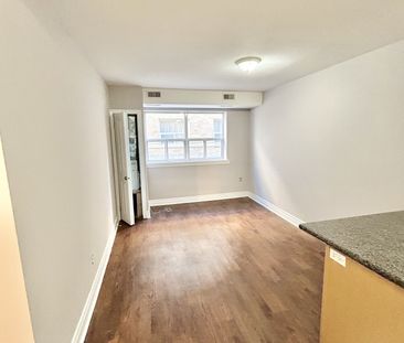 For Lease - 11 Thirty Third Street Unit# 104, Toronto, Ontario - Photo 4