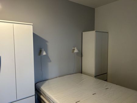 Do wynajęcia kawalerka po generalnym remoncie. - Фото 4