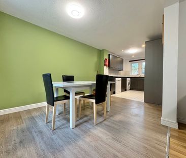 4 bedroom apartment to rent - Photo 2