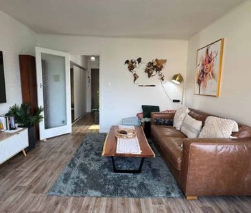 Sunny 1-Bedroom Apartment with with Carpark — ... - Photo 5