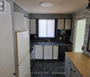 68 EPSOM DOWNS DRIVE - Photo 2