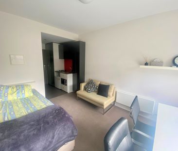 304/139 Bouverie Street, Carlton VIC 3053 - Photo 4