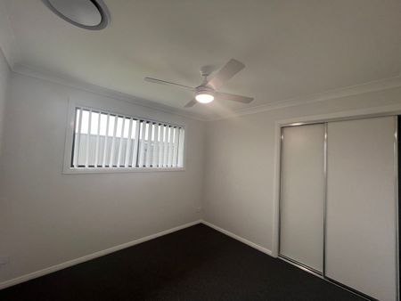 MODERN & LOW MAINTENANCE LIVING - Photo 2