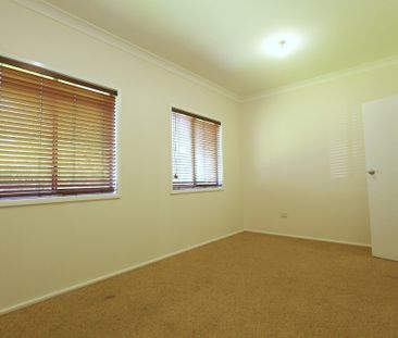 Tidy Three Bedroom Home in Heart of Wallsend - Photo 6