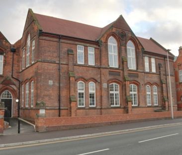 1 Bed Flat, Crocketts Lane, B66 - Photo 6