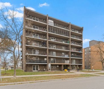 Sun Ray Manor Apartments — 1 Bedroom, 1 Bath A - Photo 1