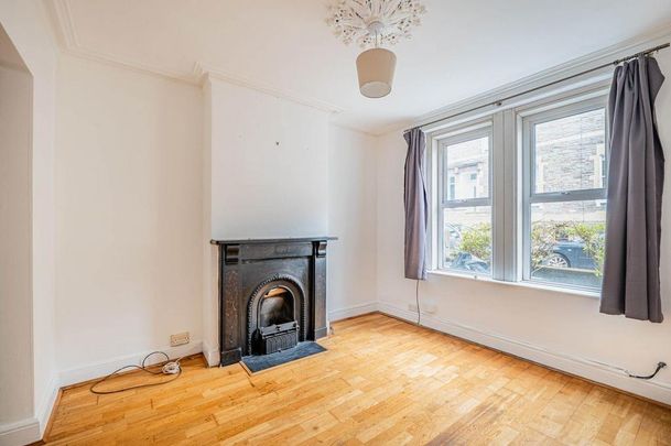 2 bedroom house to rent - Photo 1