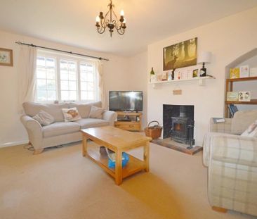 2 bedroom semi-detached house to rent - Photo 2