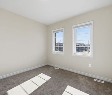 For Lease - 179 Vanilla Trail, Thorold, Ontario - Photo 5