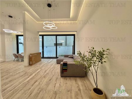 Apartament de inchiriat cu 3 camere + gradina in Pipera / Scoala Americana 5 min. - Photo 3