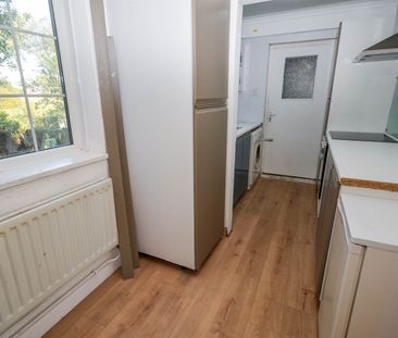 2 bed semi-detached house to rent in Twickenham Road, Sunderland, SR3 - Photo 5