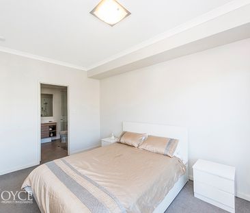 18/180 Stirling Street, PERTH WA 6000 - Photo 6