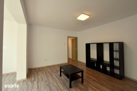 Apartament 3 camere - de inchiriat - zona Iulius Town - Fotografie 5