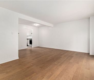 For Lease - 1444 Foxwell Street Unit# 18, Cyrville - Carson Grove -... - Photo 3