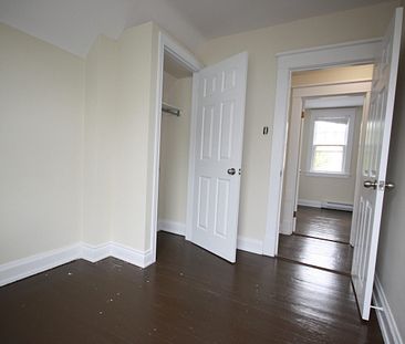 Updated North End Halifax Home for Rent – September 1st - Photo 4