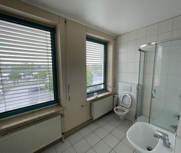 Großzügig geschnittene 1-Zimmer- Wohnung - direkt vom Eigentümer! [... - Foto 3