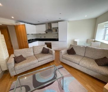 Woodlands, Hayes Point, Sully, Cardiff, CF64 5QF - Photo 1