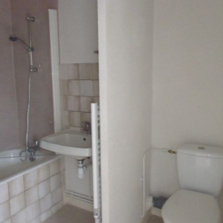 Location Appartement 2 pièces 35m² LA FERTE MACE 61600 - Photo 4