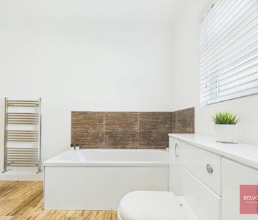 Terraced House to rent on - Photo 2