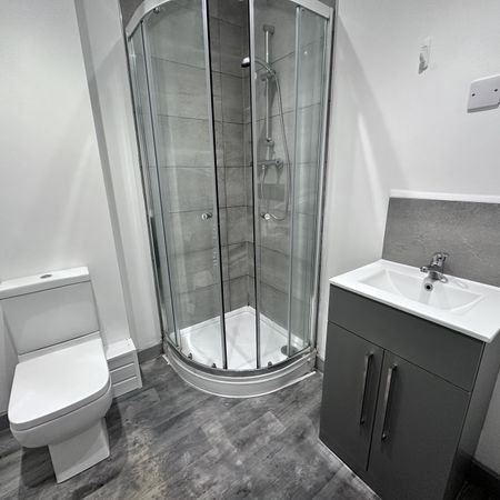 Cleveland Street, Doncaster - Photo 4