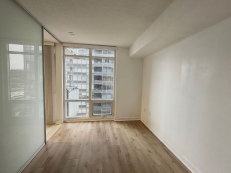 For Lease - 4K Spadina Avenue Unit# 829, Toronto, Ontario - Photo 3
