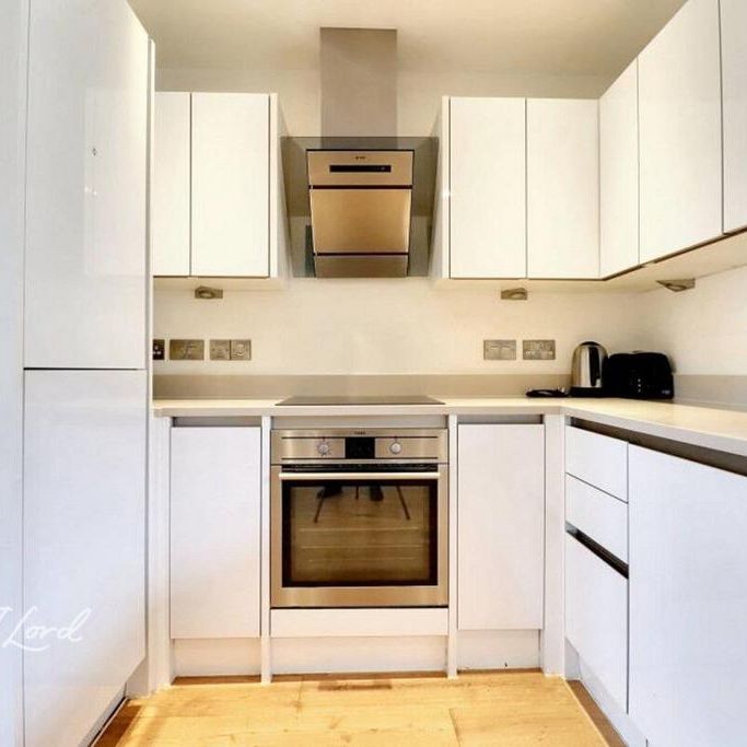 2 bedroom flat to rent - Photo 1