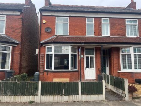 3 Bed Semi-Detached House, Penelope Road, M6 - Photo 3