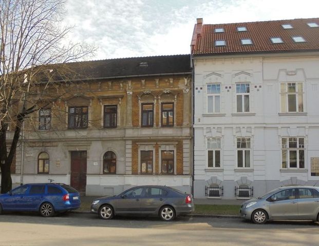 Dom s viacerými bytmi v širšom centre Košíc Prenájom - Fotografia 1