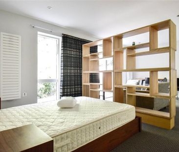 Studio to rent - Photo 2